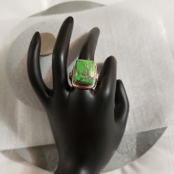 Jewelry - Sterling Silver Two-Tone Green Turquoise Ring